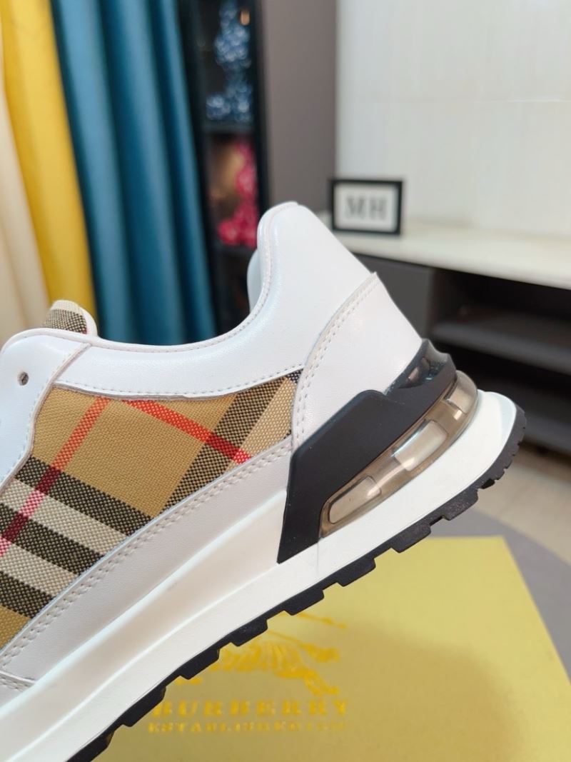 Burberry Low Shoes